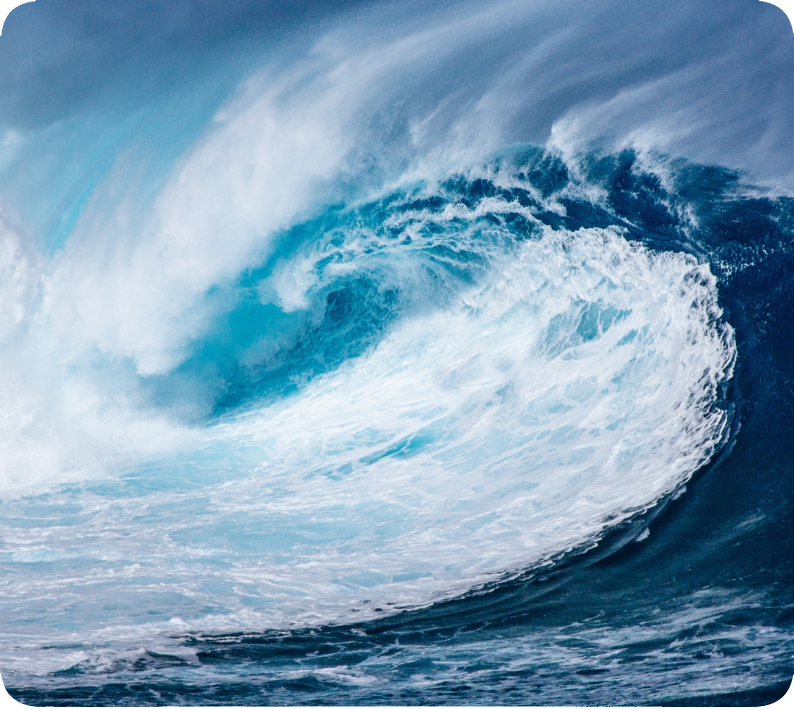 Rouleau de vague bleutée - L'énergie et la transformation dans le voyage intérieur. Vague bleutée représentant l'énergie fluide et la transformation, symbolisant l'introspection et la recherche de soi.
